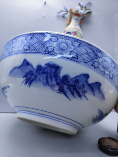 古玩陶瓷日本青花山水大碗拍賣,當前價格1999元