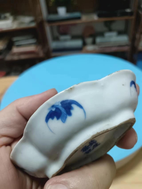 古玩陶瓷光緒海棠形青花盤拍賣，當(dāng)前價格1888元