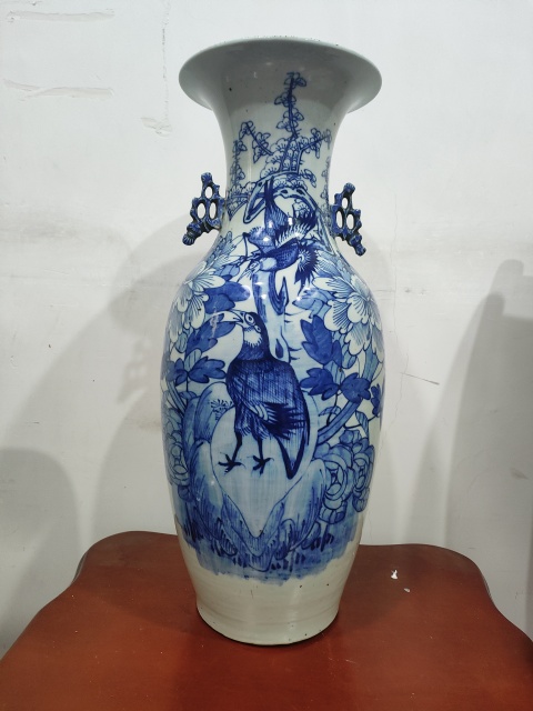 古玩陶瓷豆青釉青花喜鵲登梅圖撇口瓶拍賣,當前價格4500元