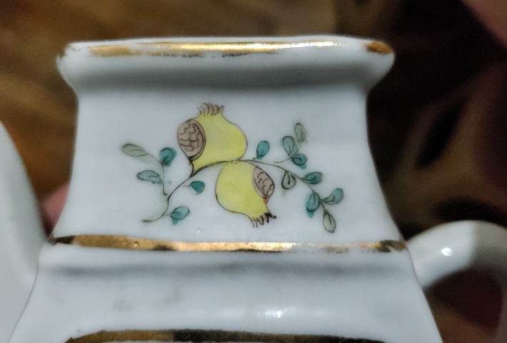 古玩陶瓷晚清民國名家汪淦泉作四方侍女紋執(zhí)壺拍賣，當前價格1300元