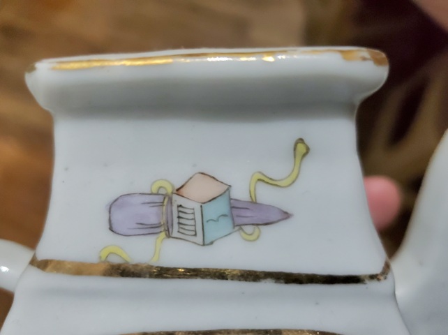 古玩陶瓷晚清民國名家汪淦泉作四方侍女紋執(zhí)壺拍賣，當前價格1300元