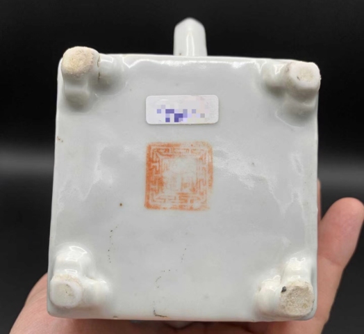 古玩陶瓷晚清民國名家汪淦泉作四方侍女紋執(zhí)壺拍賣，當前價格1300元