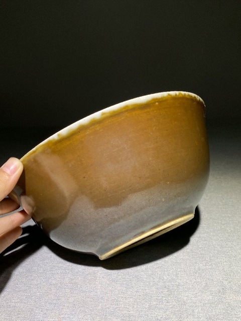 古玩陶瓷【超級碗·20.6厘米內白釉外醬釉】大碗拍賣,當前價格1380元