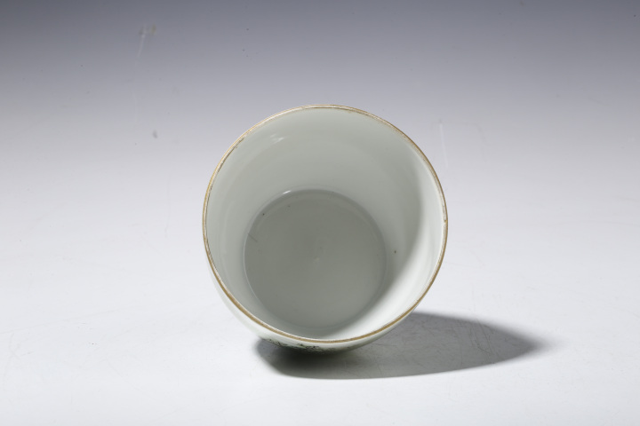 古玩陶瓷民國·淺絳彩山水紋蓋缸真品鑒賞圖