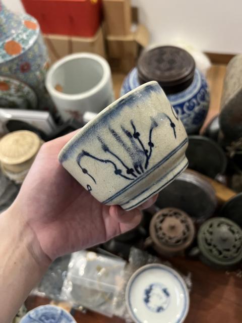 古玩陶瓷哥釉青花荷塘蜻蜓圖香爐拍賣,當前價格299元