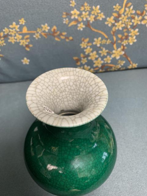 古玩陶瓷綠哥釉觀音瓶拍賣,當前價格8000元