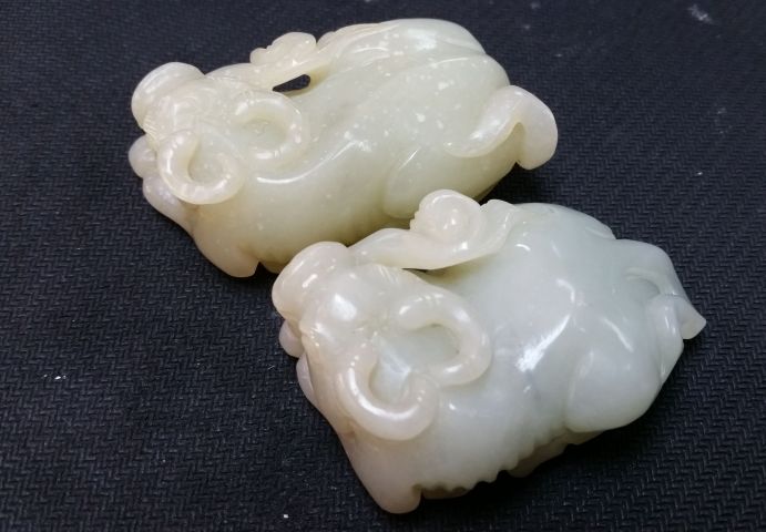 古玩玉器和田玉牛擺件拍賣,當前價格1080元