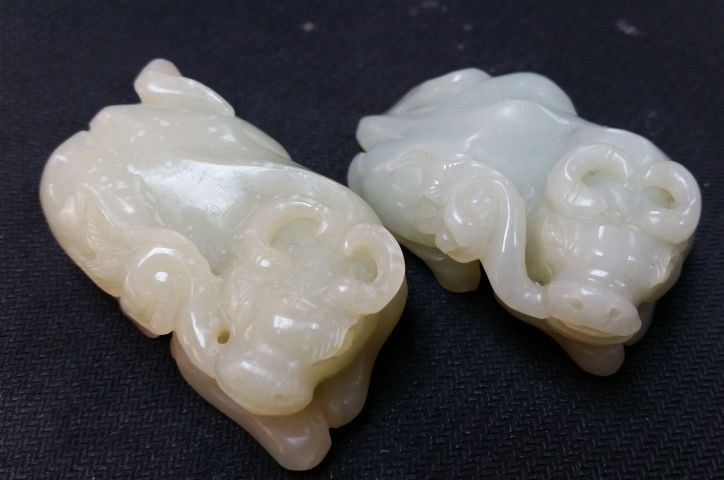 古玩玉器和田玉牛擺件拍賣,當前價格1080元
