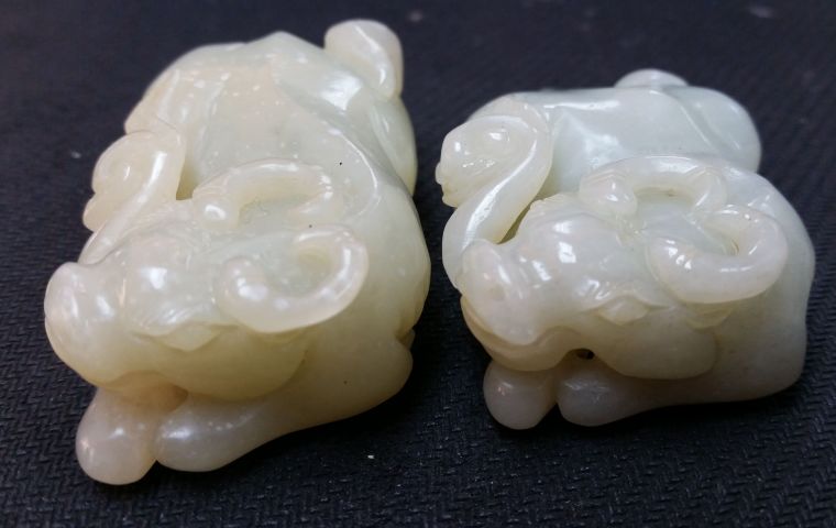 古玩玉器和田玉牛擺件拍賣,當前價格1080元