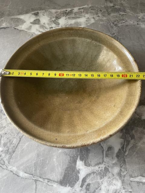古玩陶瓷元代龍泉青瓷折沿盤拍賣，當前價格5980元