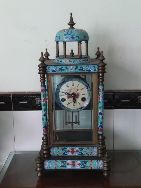 古玩雜項(xiàng)景泰藍(lán)座鐘拍賣(mài),當(dāng)前價(jià)格5888元