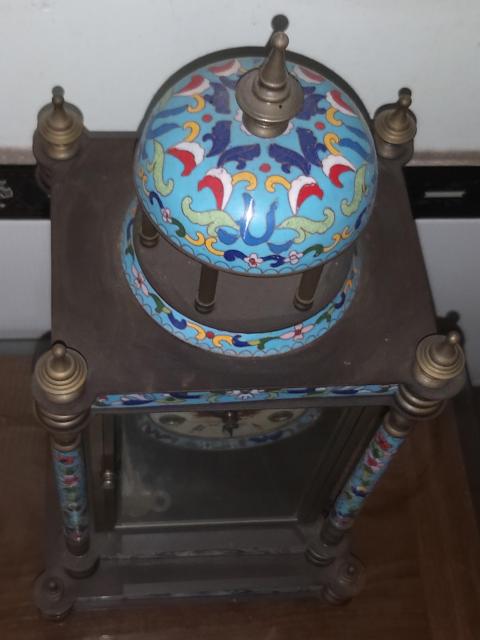 古玩雜項(xiàng)景泰藍(lán)座鐘拍賣(mài),當(dāng)前價(jià)格5888元