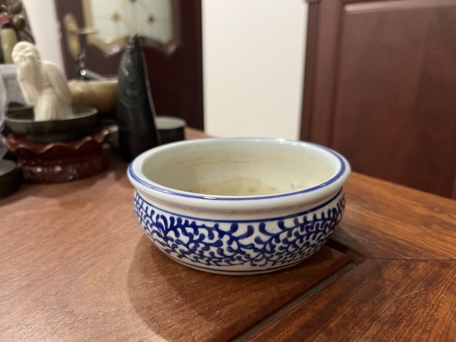 古玩陶瓷青花花卉紋水洗拍賣(mài),當(dāng)前價(jià)格233元