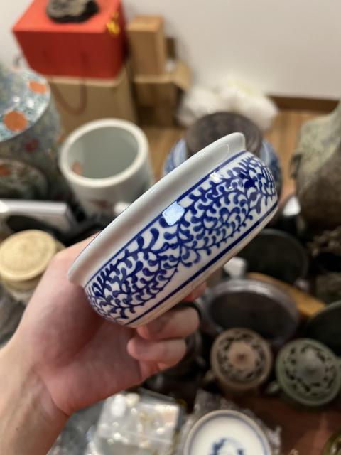 古玩陶瓷青花花卉紋水洗拍賣(mài),當(dāng)前價(jià)格233元