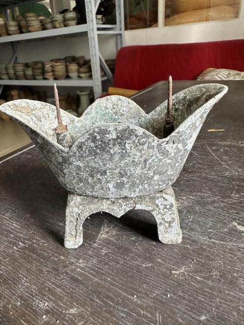 古玩雜項元寶型燭臺拍賣,當前價格59元