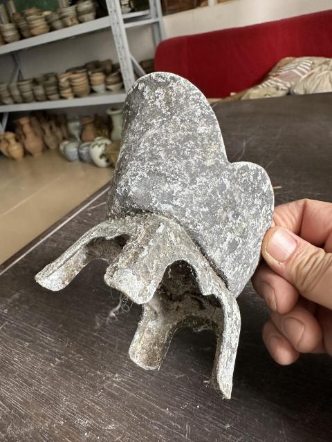 古玩雜項元寶型燭臺拍賣,當前價格59元