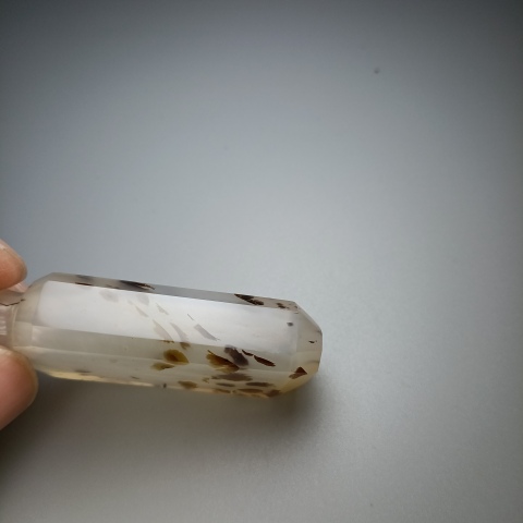 古玩玉器晚清民國冰糖瑪瑙鼻煙壺拍賣,當前價格3500元