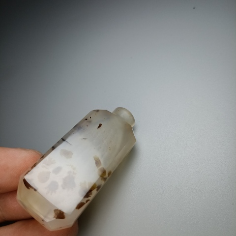 古玩玉器晚清民國冰糖瑪瑙鼻煙壺拍賣,當前價格3500元