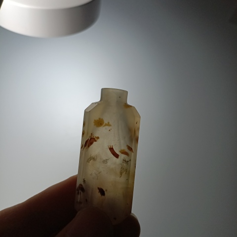 古玩玉器晚清民國冰糖瑪瑙鼻煙壺拍賣,當前價格3500元