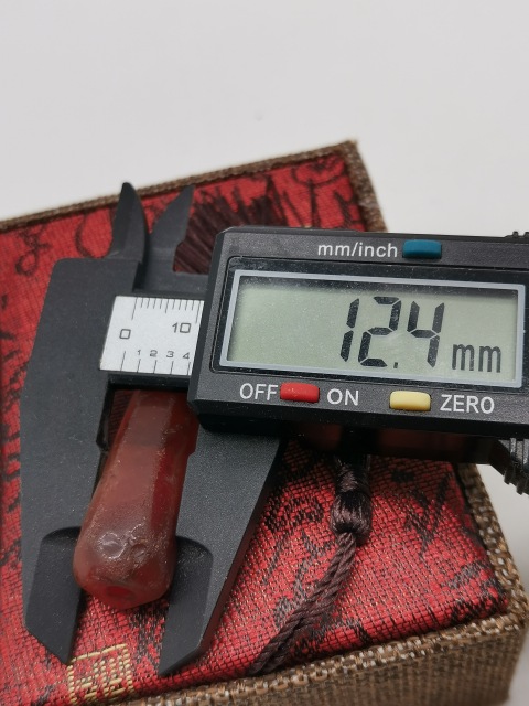 古玩玉器秦·天然紅瑪瑙多棱珠拍賣,當前價格100元