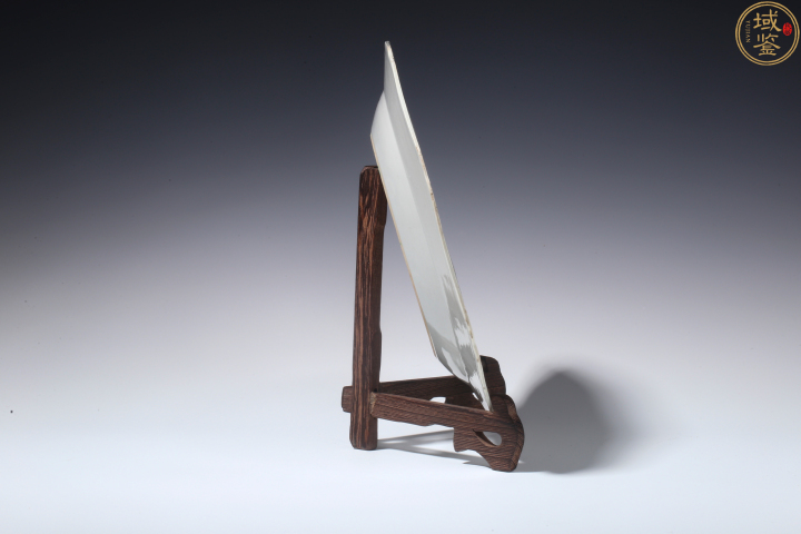 古玩陶瓷粉彩洞石花卉紋八方盤拍賣，當前價格2500元