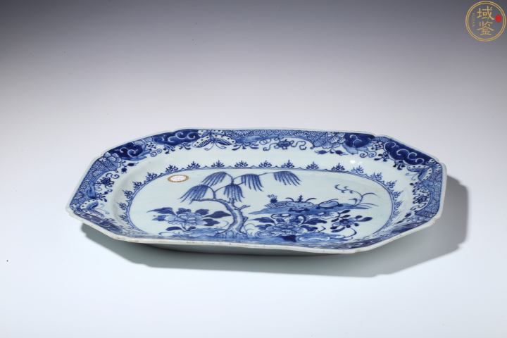 古玩陶瓷青花洞石花蝶紋八方盤拍賣,當前價格4500元