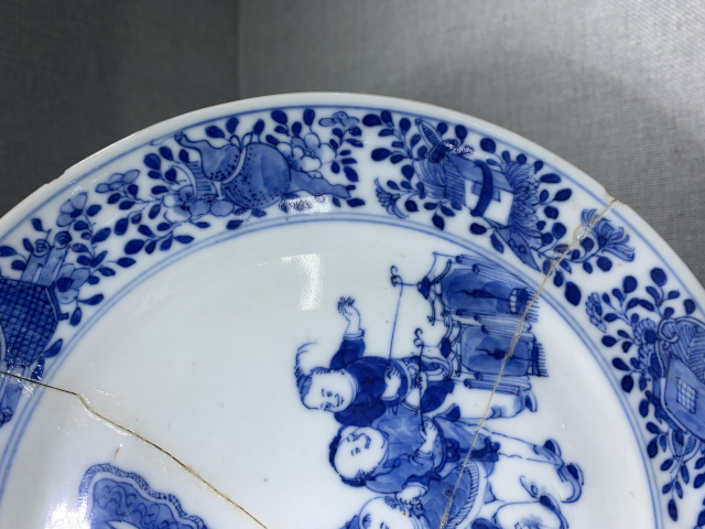 古玩陶瓷清同治青花迎財神圖折沿盤拍賣，當前價格588元