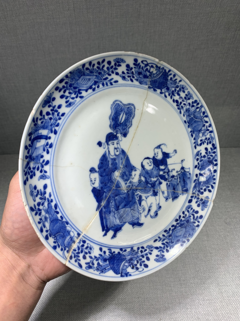 古玩陶瓷清同治青花迎財神圖折沿盤拍賣，當前價格588元