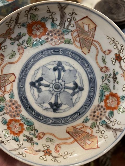 古玩陶瓷民國(guó)青花礬紅描金盤拍賣,當(dāng)前價(jià)格199元