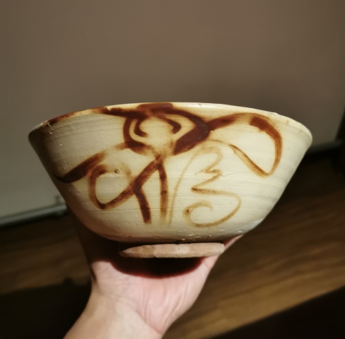 古玩陶瓷元末明初.磁州窯白地褐彩福字大碗拍賣，當前價格698元
