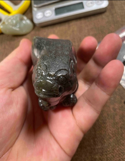 古玩玉器籽料大貔貅手把拍賣(mài)，當(dāng)前價(jià)格2980元