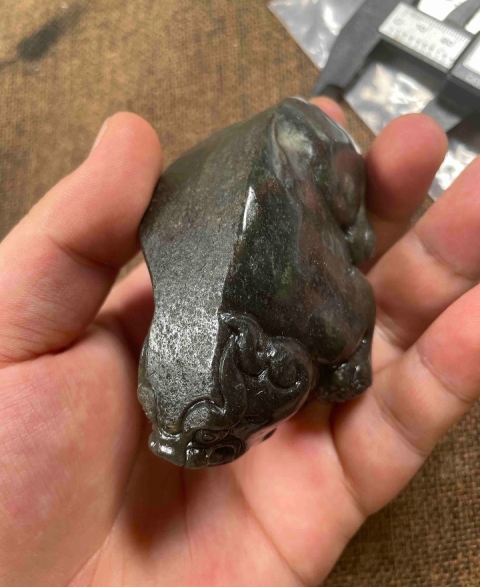 古玩玉器籽料大貔貅手把拍賣(mài)，當(dāng)前價(jià)格2980元