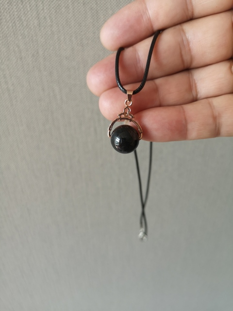 古玩玉器天然翡翠“圓珠”吊墜拍賣,當前價格150元