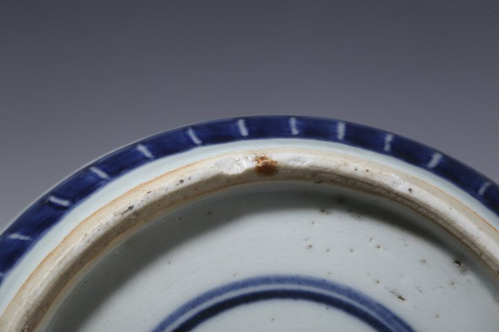 古玩陶瓷清康熙·青花纏枝秋葵紋罐真品鑒賞圖