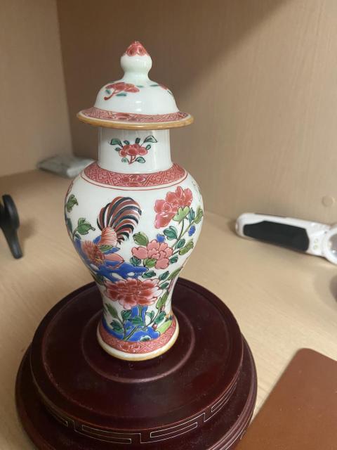 古玩陶瓷清雍正 粉彩官上加官小將軍罐拍賣，當前價格15888元