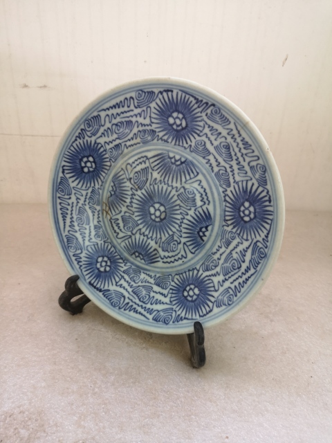 古玩陶瓷青花淡描花卉紋盤拍賣,當前價格450元