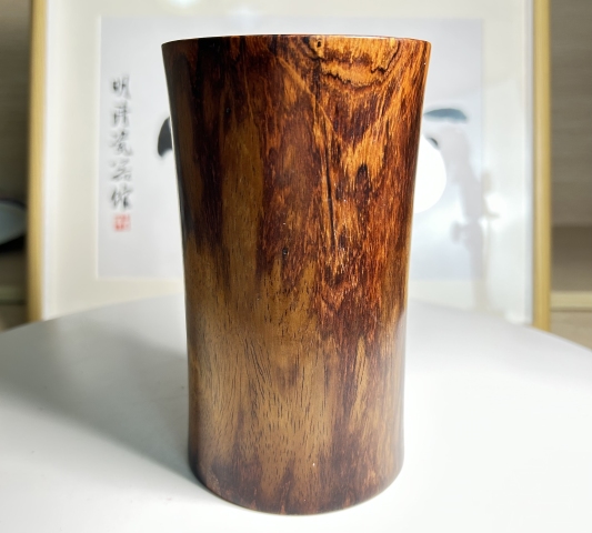 古玩雜項海南黃花梨 筆筒拍賣,當前價格1600元