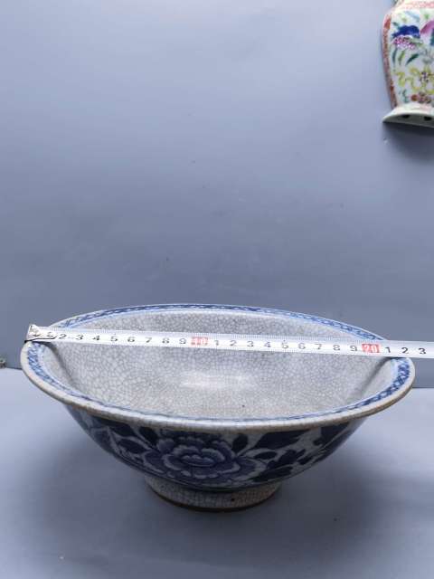 古玩陶瓷哥釉青花碗拍賣，當前價格4600元