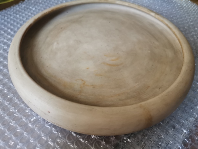 古玩雜項(xiàng)清代，瓷質(zhì)圓硯拍賣，當(dāng)前價(jià)格3333元