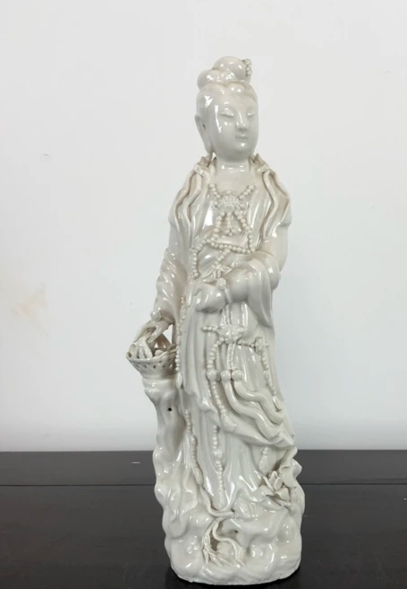 古玩陶瓷清.全美品白釉觀音塑像拍賣，當前價格29800元
