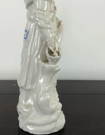 古玩陶瓷清.全美品白釉觀音塑像拍賣，當前價格29800元