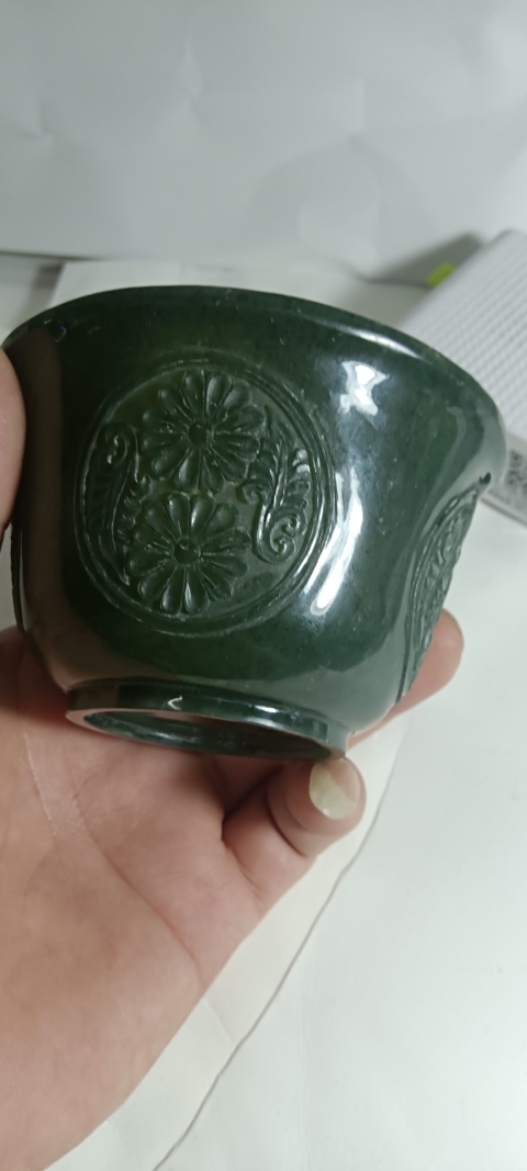 古玩陶瓷青玉刻花卉紋撇口碗拍賣,當(dāng)前價格2600元
