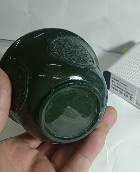 古玩陶瓷青玉刻花卉紋撇口碗拍賣,當(dāng)前價格2600元