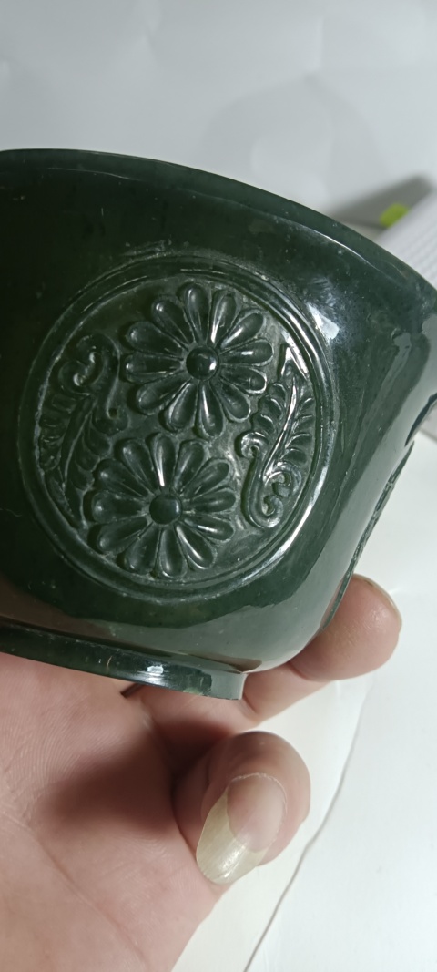 古玩陶瓷青玉刻花卉紋撇口碗拍賣,當(dāng)前價格2600元