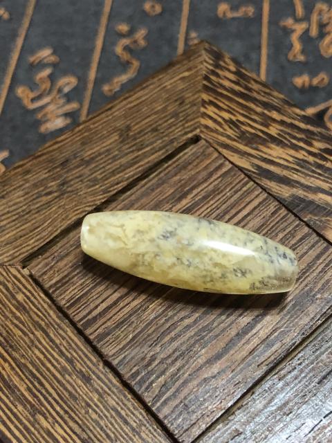 古玩玉器精品天然水晶珠拍賣,當(dāng)前價(jià)格288元