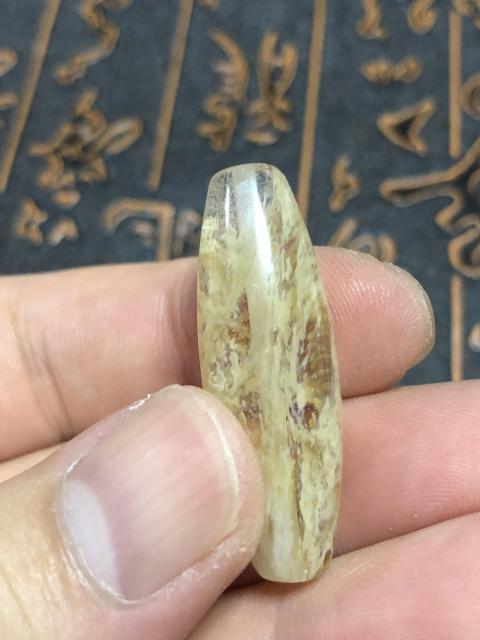 古玩玉器精品天然水晶珠拍賣,當(dāng)前價(jià)格288元