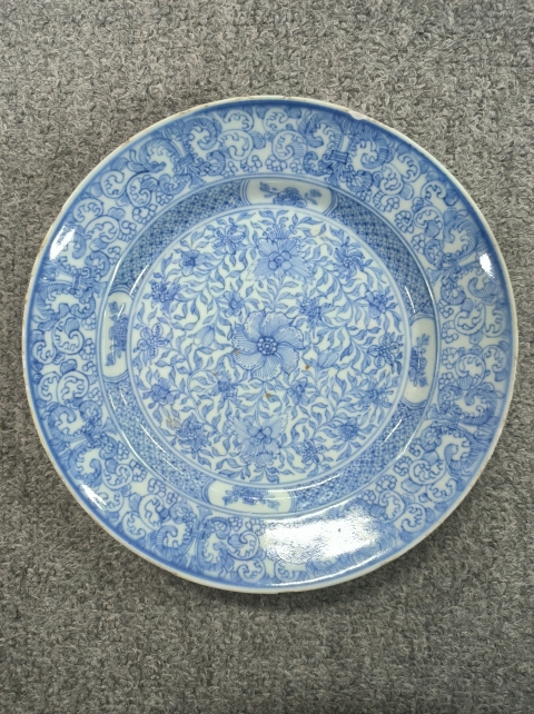 古玩陶瓷青花淡描花卉紋折沿盤拍賣，當前價格2000元