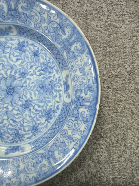 古玩陶瓷青花淡描花卉紋折沿盤拍賣，當前價格2000元