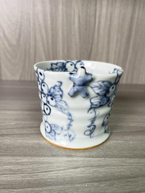 古玩陶瓷青花葡萄??紋主人杯拍賣，當前價格380元