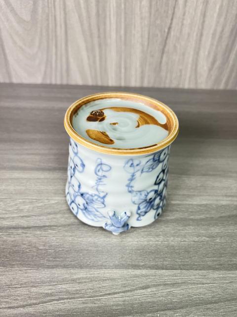 古玩陶瓷青花葡萄??紋主人杯拍賣，當前價格380元